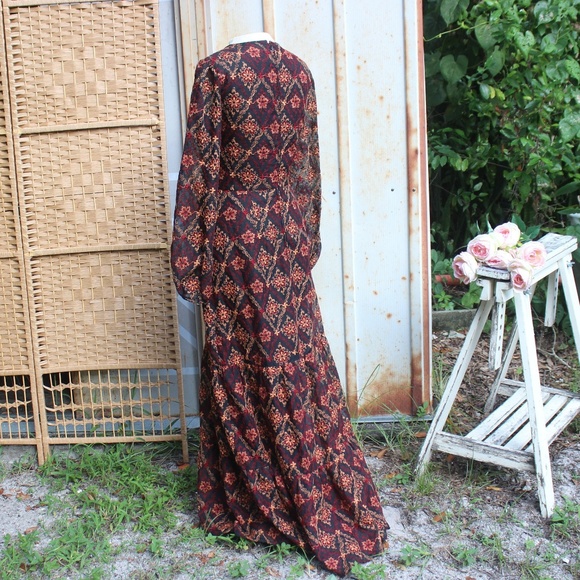 💥SOLD💥Vintage 1970s Embroidered Prairie Maxi - Picture 5 of 5